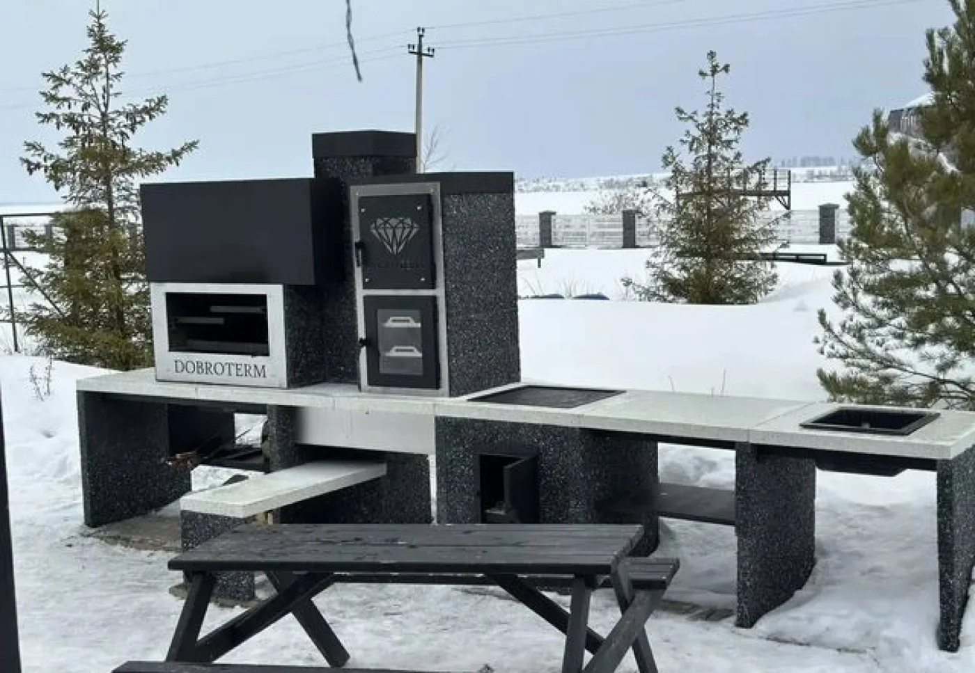 Модульная кухня из натурального камня